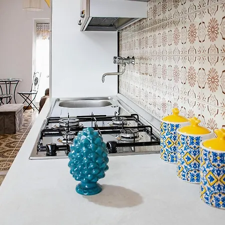 Lovely In With Kitchen Semesterbostad Torrenova (Sicily)