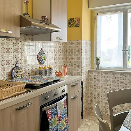 Lovely In With Kitchen Torrenova (Sicily)